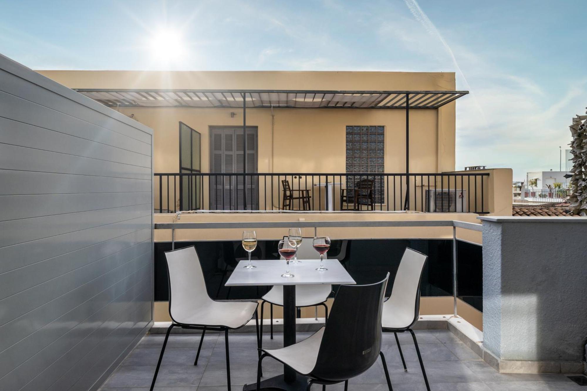 Hotel Adonis Athena Bagian luar foto