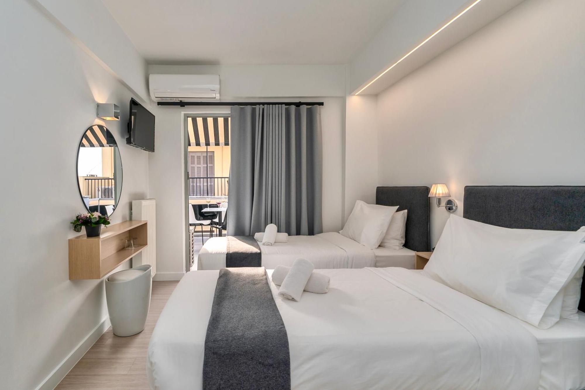 Hotel Adonis Athena Bagian luar foto
