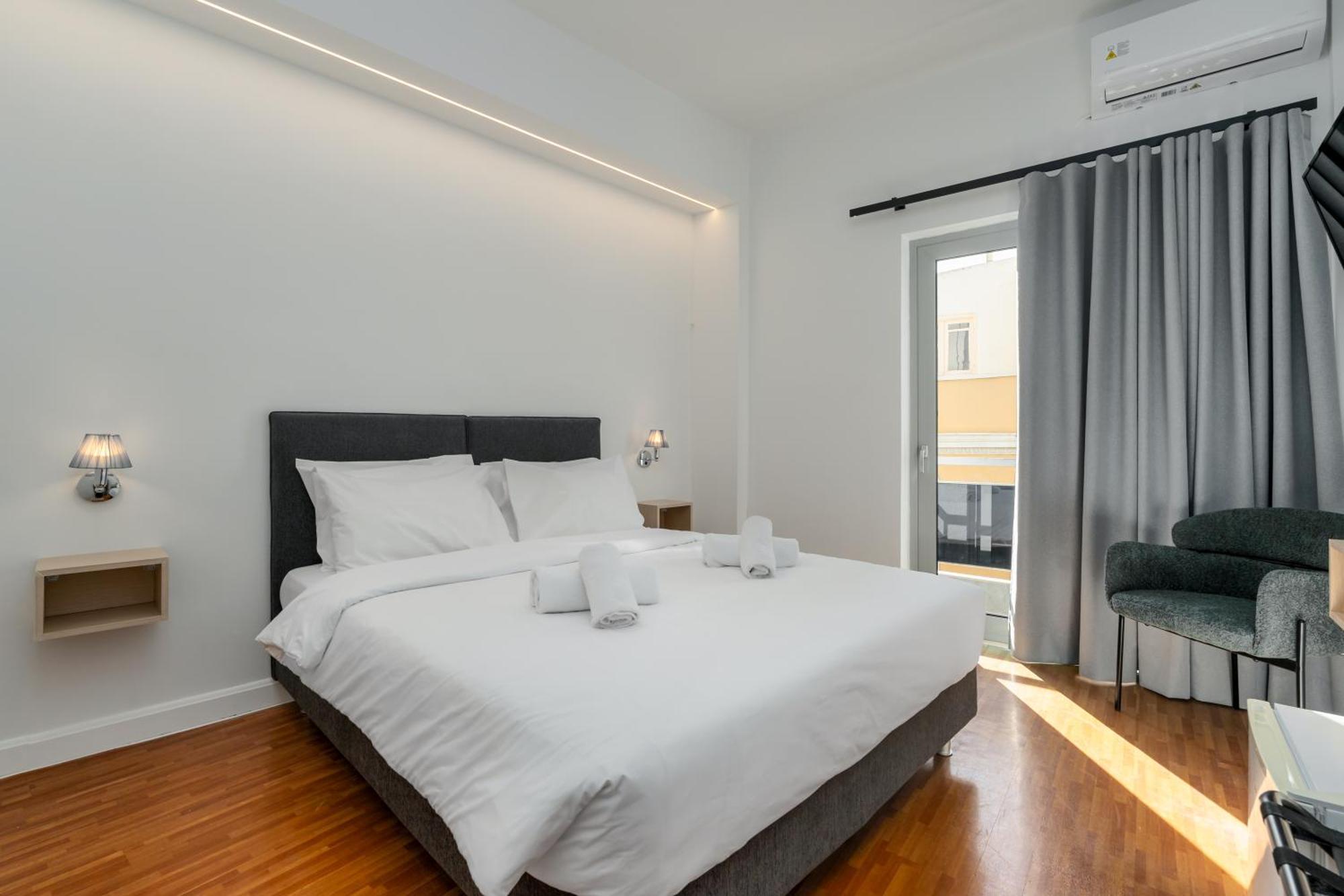 Hotel Adonis Athena Bagian luar foto