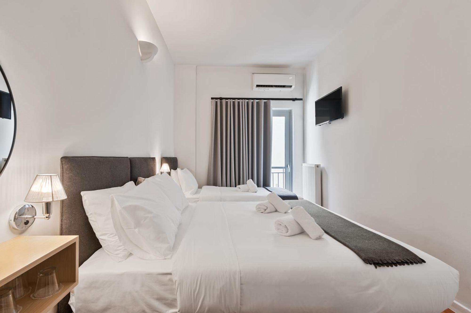Hotel Adonis Athena Bagian luar foto