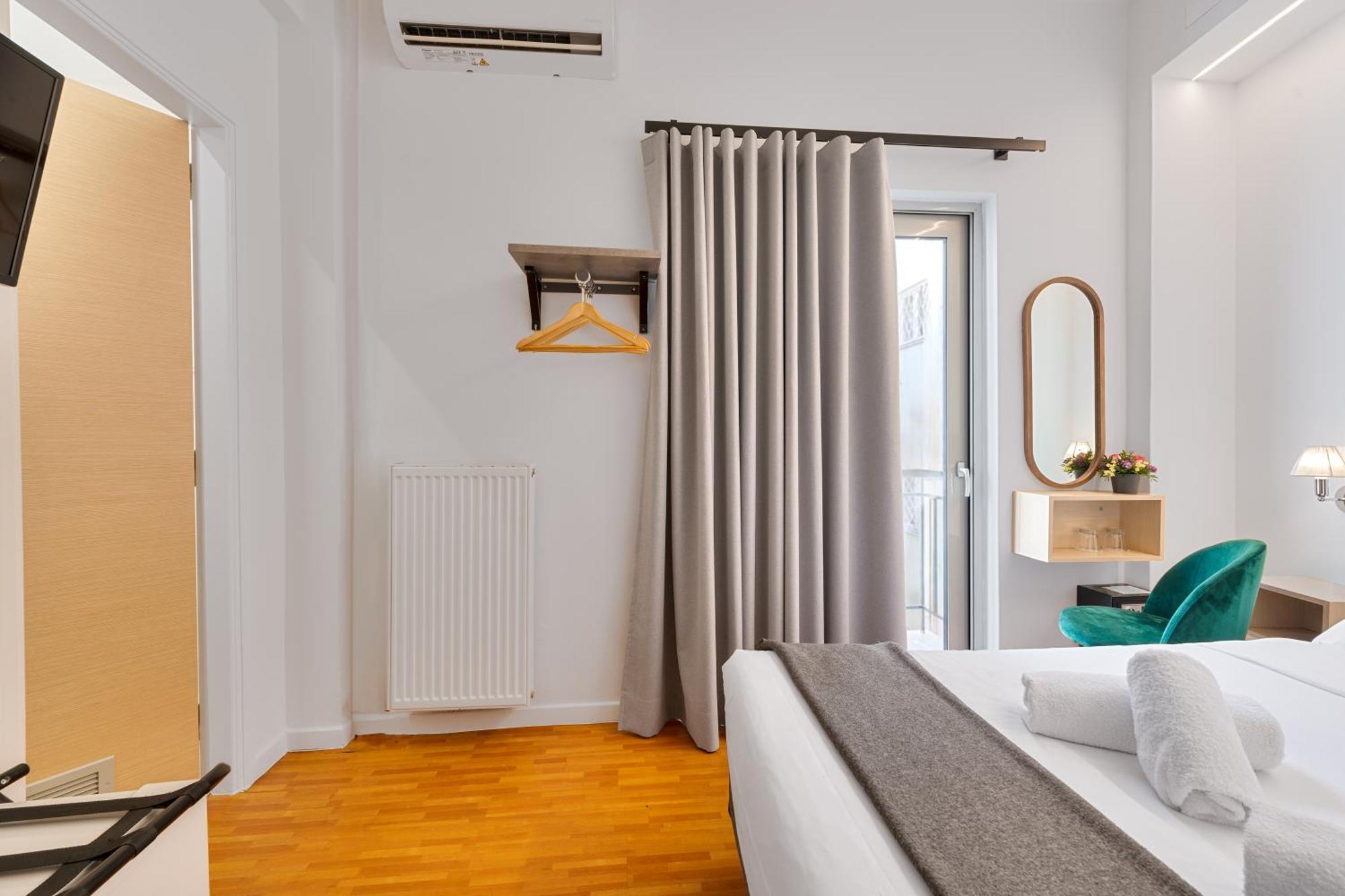 Hotel Adonis Athena Bagian luar foto